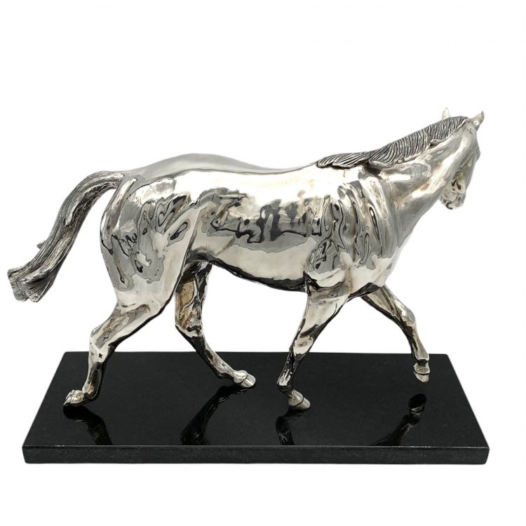 cheval anglais
