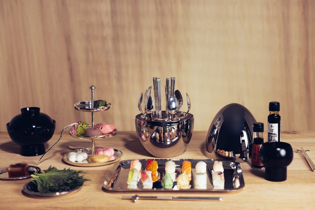 Modern, Asian-inspired table art
