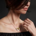 CŒUR BLANC ET OR Charms Pendant